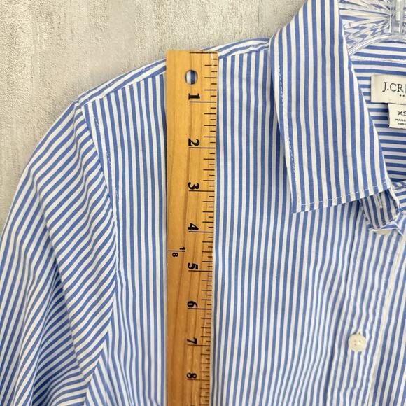 J. Crew Shirt Women’s XS Button-up Poplin Signature Fit Blue Stripes Minimalist - Picture 7 of 12